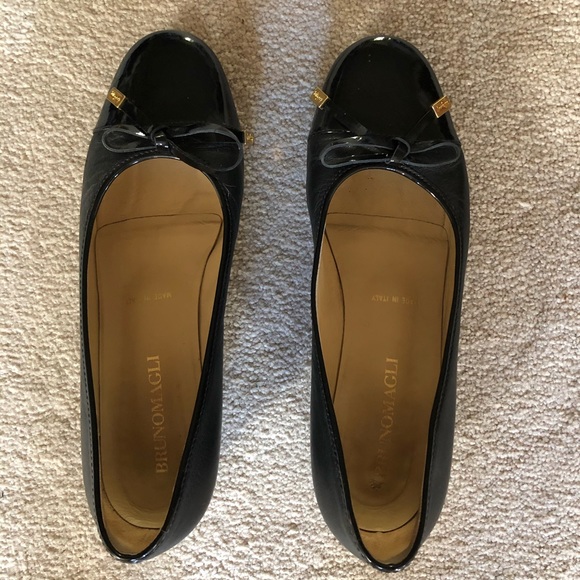 Bruno Magli Black Balerina Bow Size 7 Euro 37 - Picture 1 of 8